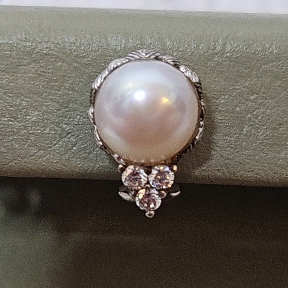 Judith Ripka 925 Sterling Silver White Pearl CZ Clip-on Earrings - Picture 3 of 6